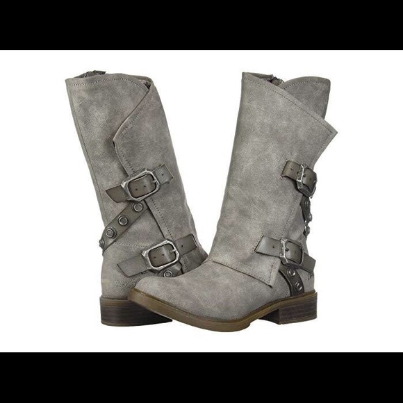 Blowfish Shoes - NIB Blowfish Vacation Boot - Grey